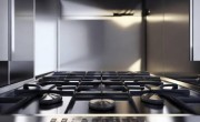 大拇指热水器24小时厂家热线教导√燃气热水器放置橱柜技巧解析