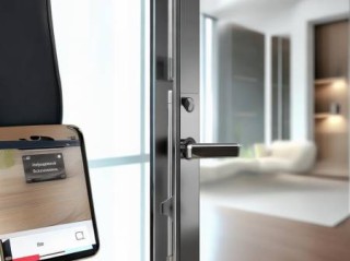 卢纳森指纹锁快速修护服务交流【指纹锁选购指南：揭秘热门品牌排行与选购技巧】