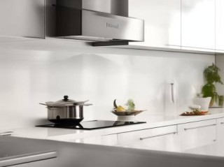 美的油烟机全国快速维护分享㊣德意油烟机9866价格优惠，品质生活新选择