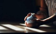 千百饰保险柜热线支持详述+保险柜搬运的正确姿势：直立搬运的重要性